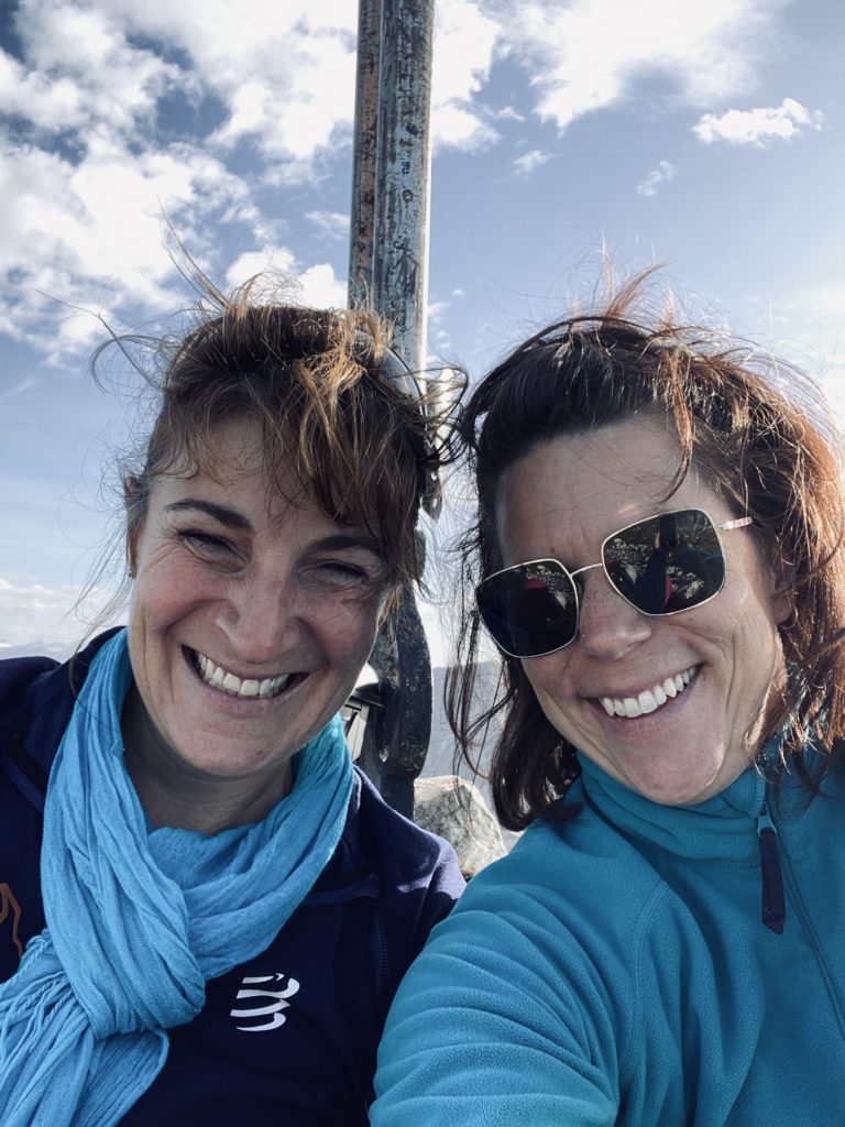 Sylvie Rey et Valérie Demont événement Yoga et randonnées en moyenne montagne en suisse romande